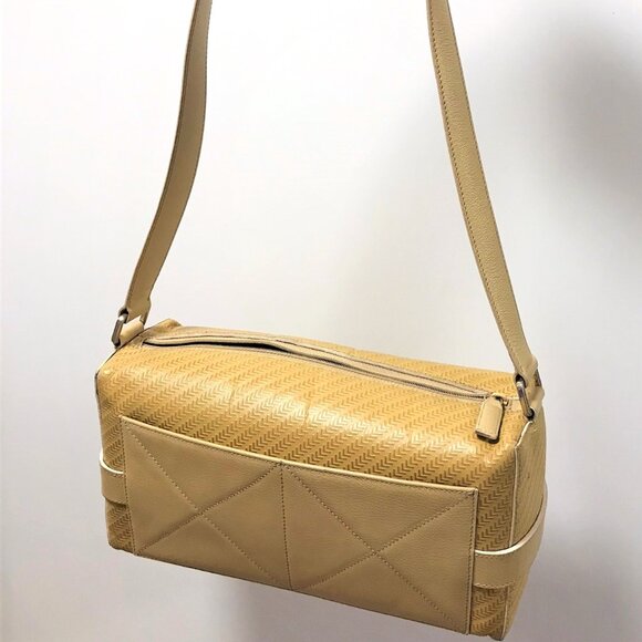 Lancel Designer Beige Tan Leather Shoulder Bag Branded Lining Dust Bag included - Picture 8 of 14